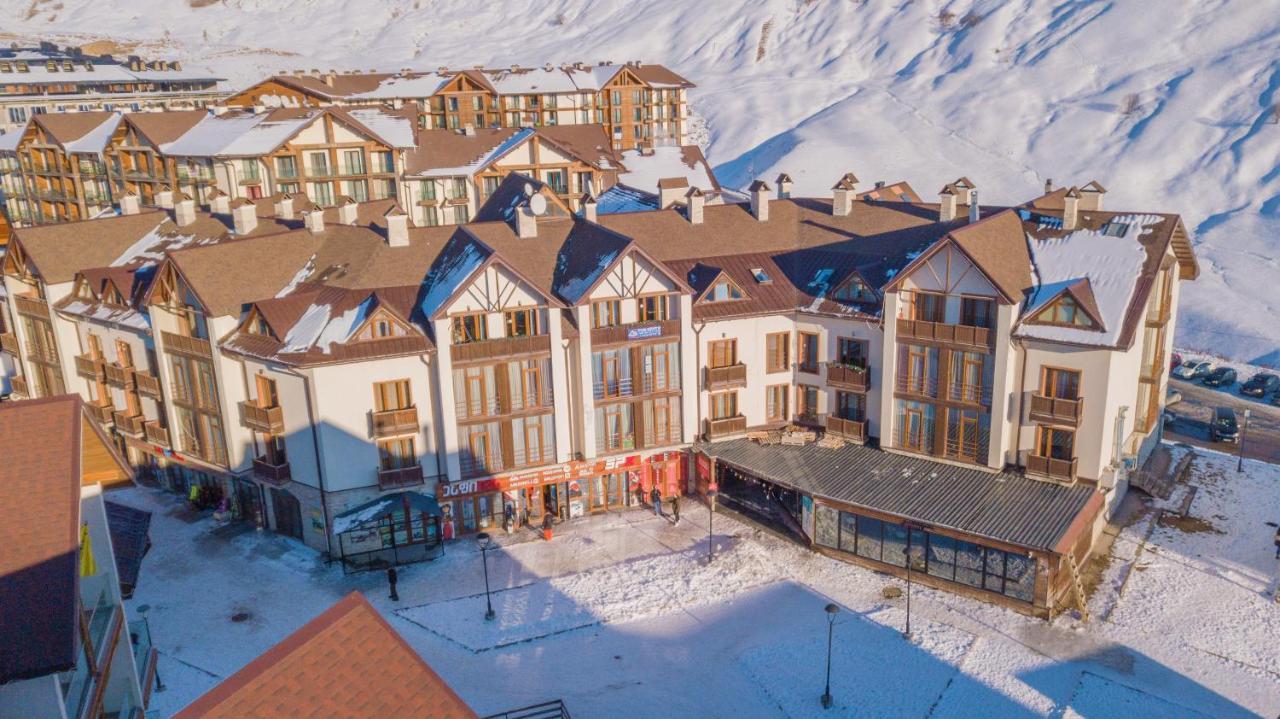 Hostel Gudauri Adventure Eksteriør billede